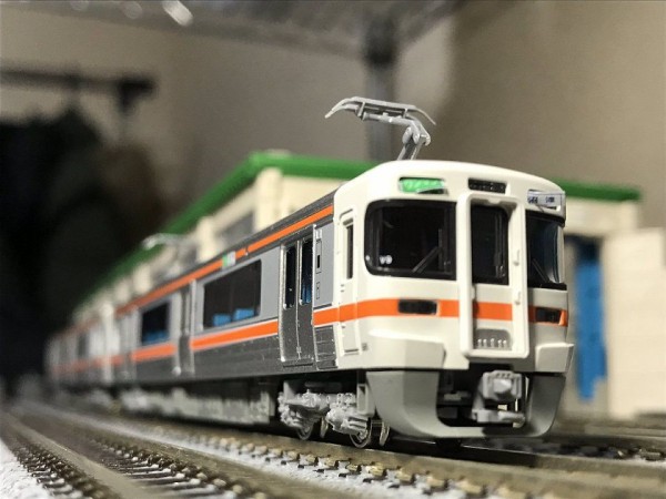 KATO 313系3000番台 入線 : 夏島鉄道