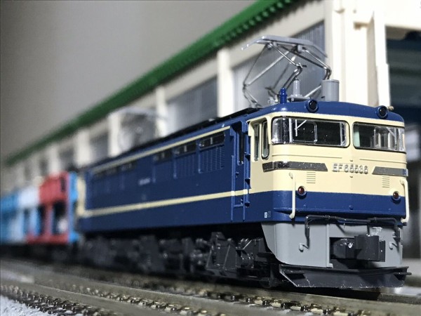 KATO 金のEF65形電気機関車536号機【新品,未使用品】 KATO 金のEF65形電気機関車536号機【新品,未使用品】 - メルカリ