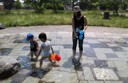 室蘭中島公園 水の遊び場 れいたの玉手箱 ママセラピスト