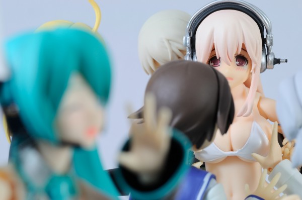 2014/3/23 figma すーぱーそに子 水着ver. （そにアニ） : 撮りためろ