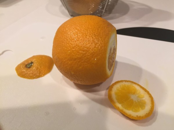 ずぼらレシピ すっぱい果物も美味しく フルーツのはちみつ漬け きれいなむき方のコツも のんびりシンプルライフ Non Troppo