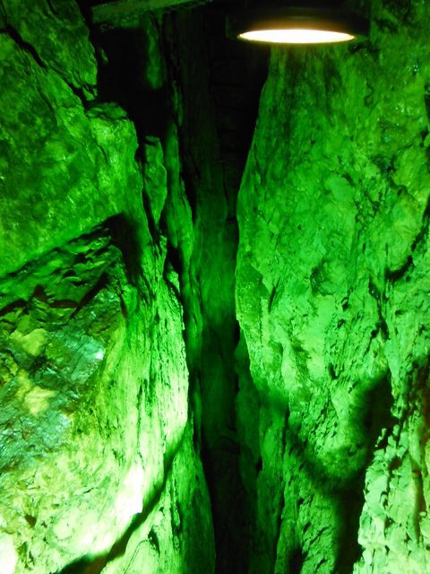 1300年かけて掘り尽くした鉱山「尾去沢鉱山・石切沢通洞坑