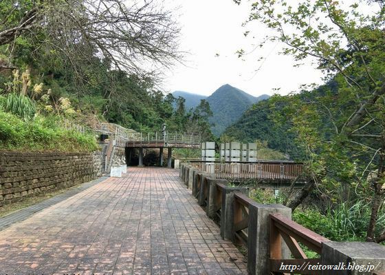 台日の絆を今に伝える「台湾高砂義勇隊慰霊碑」 : 帝都を歩く 台日の絆を今に伝える「台湾高砂義勇隊慰霊碑」 : 帝都を歩く