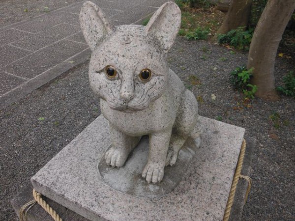 猫返し神社「蚕影神社」を歩く : 帝都を歩く