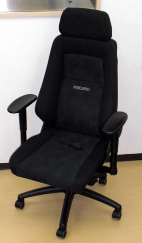 Recaro レカロ２４ｈチェア ノラポルシェ日記