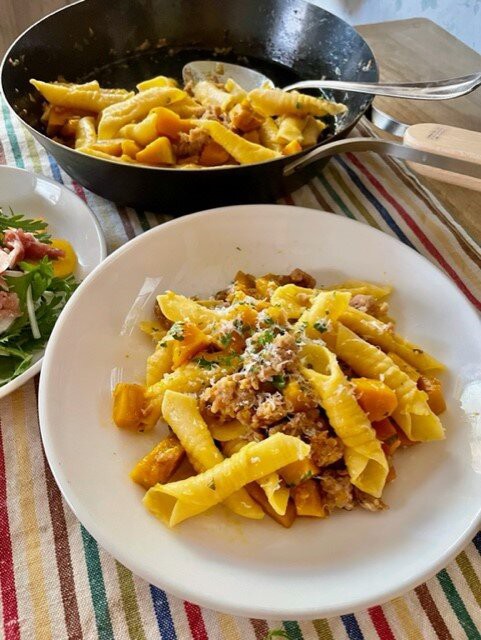 Garganelli alla zucca e salsiccia ガルガネッリの作り方 : おいしいイタリア Tavola Giappone