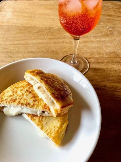 Mozzarella in carrozza 馬車に乗ったモッツアレッラ : おいしい