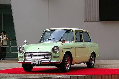 車好き の知り合いにクラシックカーダサいって言われた 乗り物速報