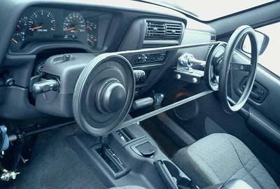 日本で左ハンドルの車のってる奴ｗｗｗｗｗｗｗｗｗ 乗り物速報