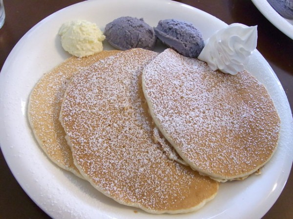 紅芋パンケーキ パンケーキハウス ヤッケブース 読谷村 けつログ