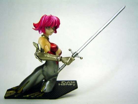 キューティーハニー 浅井真紀ver. フィギュア王 限定当選品とノーマル2点 Amazon.co.jp: フィギュア王限定バージョン 浅井真紀版