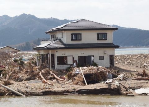 地震 水害 災害に強いハウスメーカーとは 家を建てるならアロワナ住宅