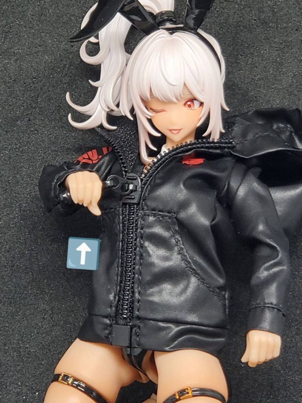 バニーガール・アイリンに合わせたオシャレパーカー！「スネイルシェル