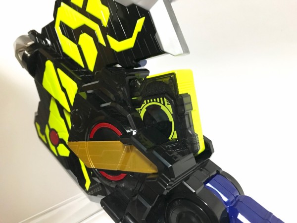仮面ライダーゼロワン DX オーソライズバスター　プログライズキー DXオーソライズバスター｜仮面ライダーおもちゃウェブ｜バンダイ