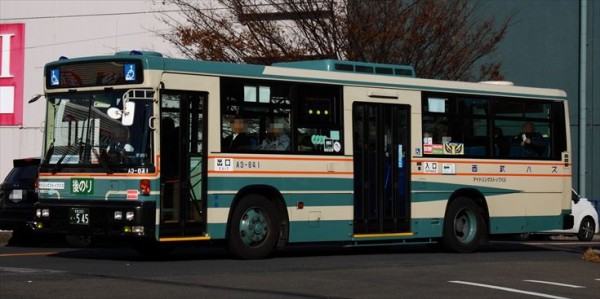 西武バス A3-841 : バスの世界へ