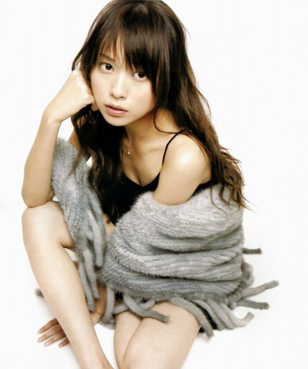 戸田恵梨香 若い頃のスレンダーな水着エロ画像でシコれ 芸能アイドル熟女ヌードですねん