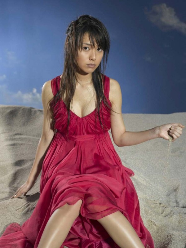 戸田恵梨香 若い頃のスレンダーな水着エロ画像でシコれ 芸能アイドル熟女ヌードですねん