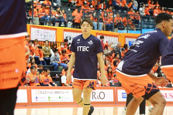 沼津ゆかりの選手がトップリーグに挑戦。富山でもがんばって！バスケB2