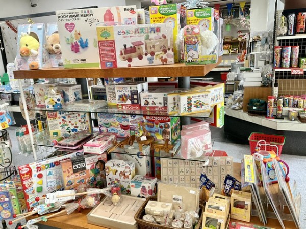 閉店】明治創業の老舗、人形・おもちゃの西屋が6月末に閉店。セール
