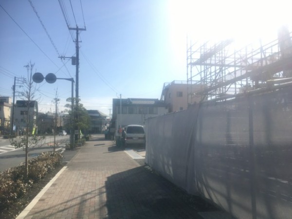 開店情報 スルガ銀行沼津港支店が21年春にオープンする予定らしい 今はなんとなく建物の大きさだけがわかる感じ 沼津つーしん