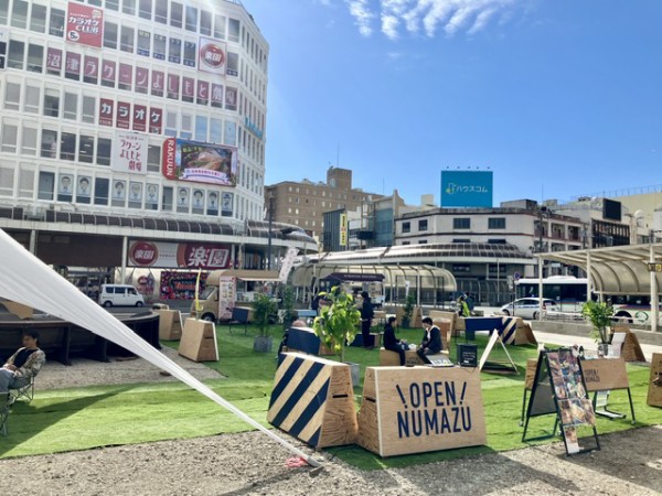 【8/31まで】どこぞのオタクさま専用 評論同人作家がそうさくマーケット参加してみた件｜やっさん