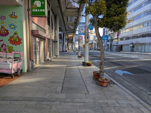 沼津駅南口の1棟貸しの建物が気になってます。 : 沼津つーしん