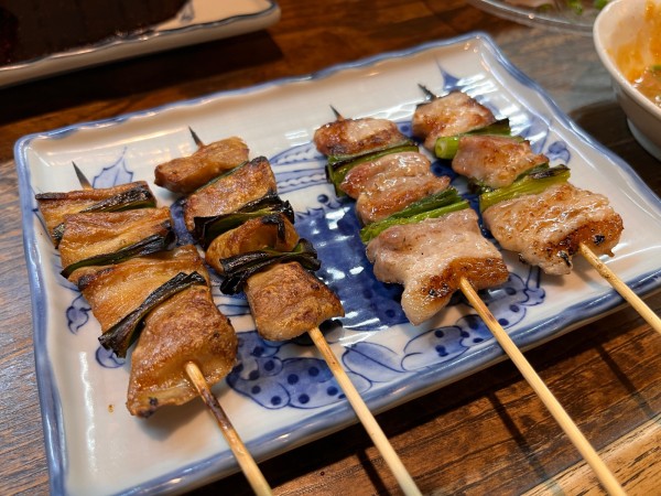 ぬまつーグルメ】「やきとり専門店 二光」ホッピーがめっちゃうまい