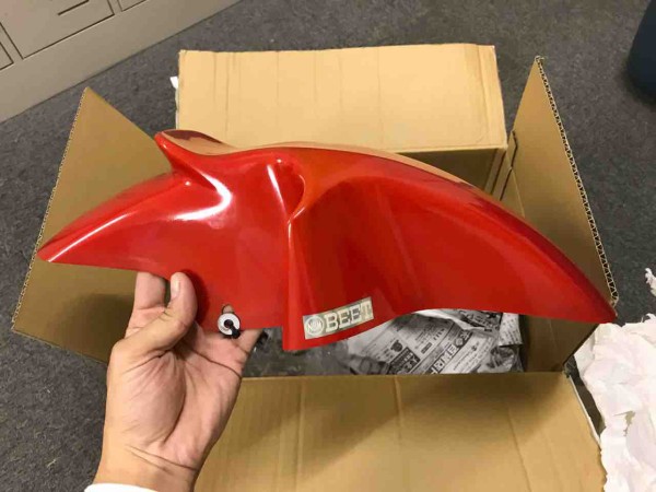 BEET ビッグコブラフェンダー 出荷時赤ゲルコート : つねちゃんのZ400GPブログ