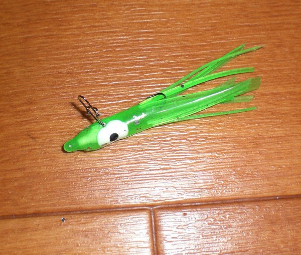 伝統のタコベイト こりこりもちもち 名古屋港の自転車釣行紀