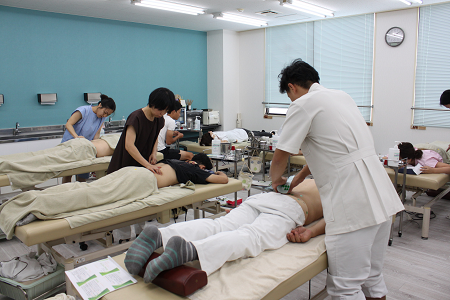 アキュゾーンセラピーの実践 中野雅章 アキュゾーンセラピーの実際 | Dr.NAKANO'S ORIENTAL