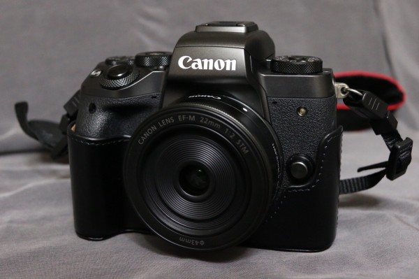 ほぼ未使用 Canon EF-M 22mm F2 STM キャノン #8984 Shop Canon Refurbished EF-M 22mm f/2 STM Lens | Canon U.S.A., Inc.