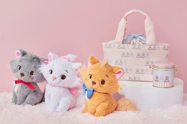 ディズニーストアに猫の日の新コレクションが登場。『シンデレラ』の