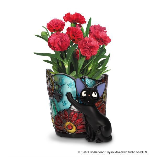 となりのトトロ」や「魔女の宅急便」のプランターに入った2025年