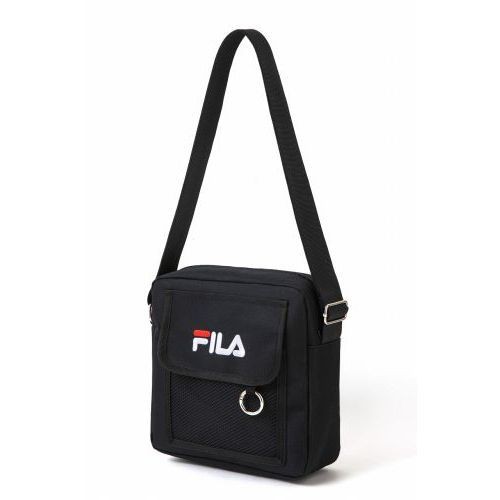 フォルムがおしゃれ Filaのスクエア バナナショルダーバッグが付録のムック本が登場 落穂log