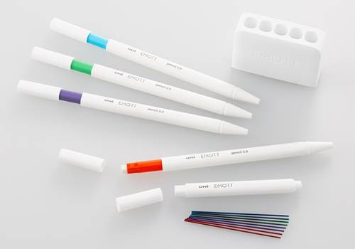 三菱鉛筆 Emott から色鉛筆に近い表現ができるカラー芯シャープペンが登場 落穂log