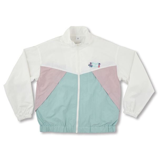 ディズニーストアに5月25日のグーフィーのお誕生日を記念した新