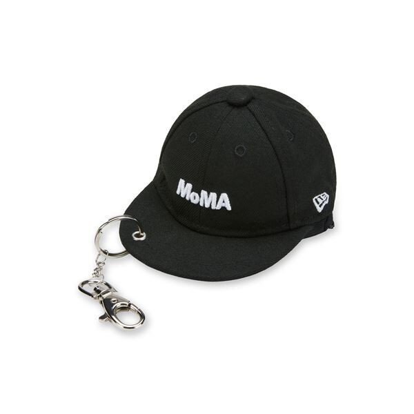 MoMA Design Storeで大人気の「MoMA NY ヤンキースキャップ」に