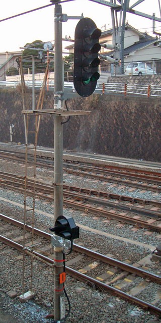 西条駅改良工事 入換信号機 入換標識設置 落武者の徒然なる日記帳