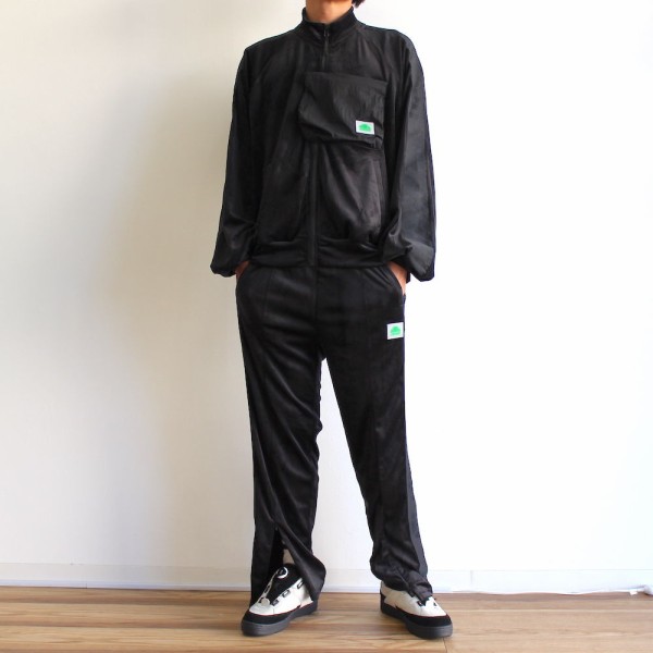 珍しい JieDa ジエダ Ellesse Logo LINE Pants ブラック compoliticas.org