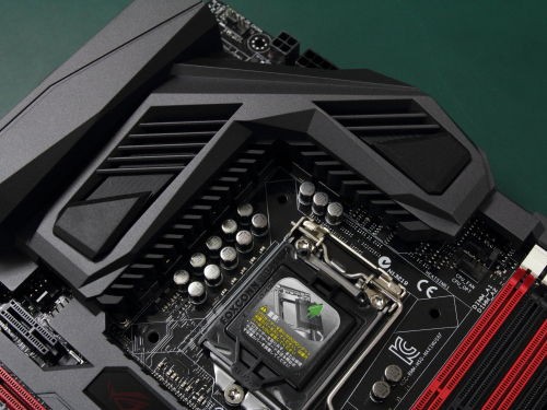 ASUS MAXIMUS VI FORMULAをチェック！ : AKIBAオーバークロックCafe