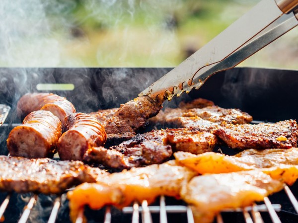 屋内 屋外用 おすすめ七輪２０選 目的 用途から選ぶbbq道具 室内 少人数 大人数 電気 炭火焼き 焼肉 無煙 カセットコンロ キャンプ アウトドア 高火力 卓上 Tumugi