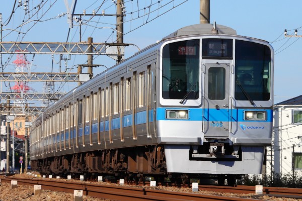 小田急の現有車両における車両番号の法則はどうなっているのか