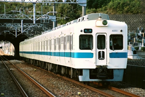 【高額売筋】 小田急4000形が履いた様々な台車と複雑な振り替えとは コレクション