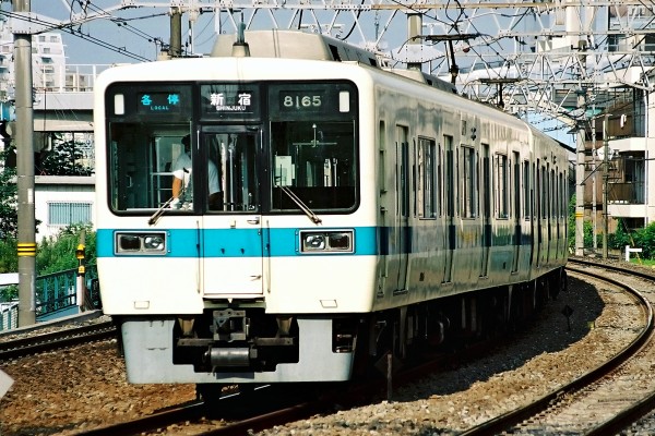 小田急の向ヶ丘遊園駅にある引き上げ線はいつ頃設置されたのか 小田急の向ヶ丘遊園駅にある引き上げ線はいつ頃設置されたのか