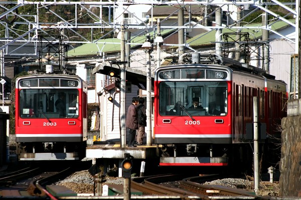 箱根登山鉄道　100型用運転台旧式電圧計 無料配達 箱根登山鉄道 100型用運転台旧式電圧計 コレクション