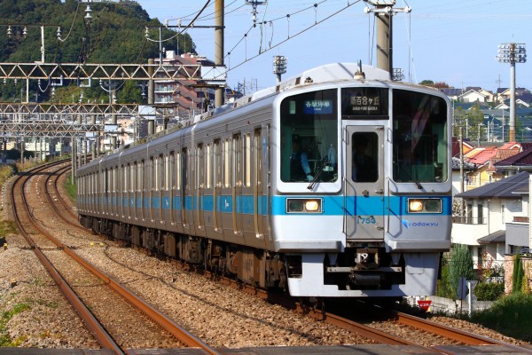 小田急1000形のワイドドア車の廃車が示していることとは : Odapedia