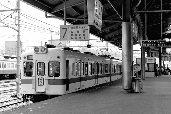 小田急2400系先頭車体 小田急2400形 新塗装 非冷房 4両セット (4両セット) (鉄道模型