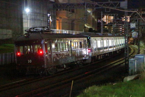 魅力的な小田急OER銘板1000形（1904号車）取り外し品