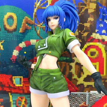 開封】SNK美少女 レオナ・ハイデルン THE KING OF FIGHTERS