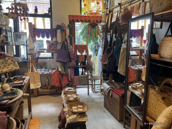 雑】 アジアン雑貨 KOON クーン at Sukhumvit Soi 41 ～引っ越しました